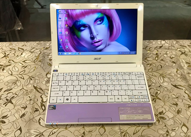 Laptop Acer Aspire One Mini PAV70