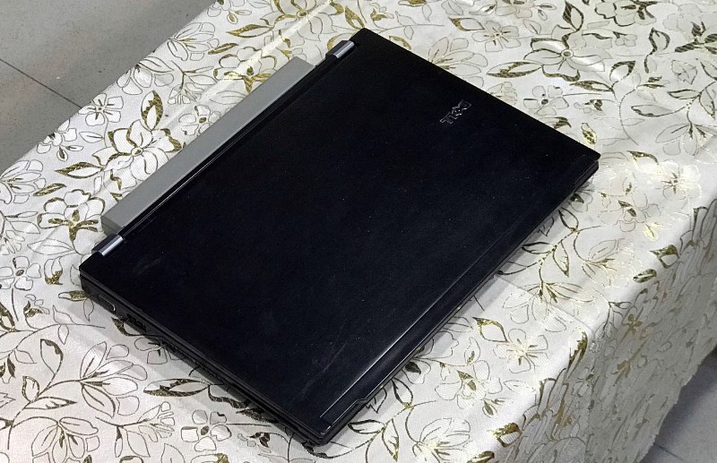 laptop cũ dell e4300 0904362627 gò vấp