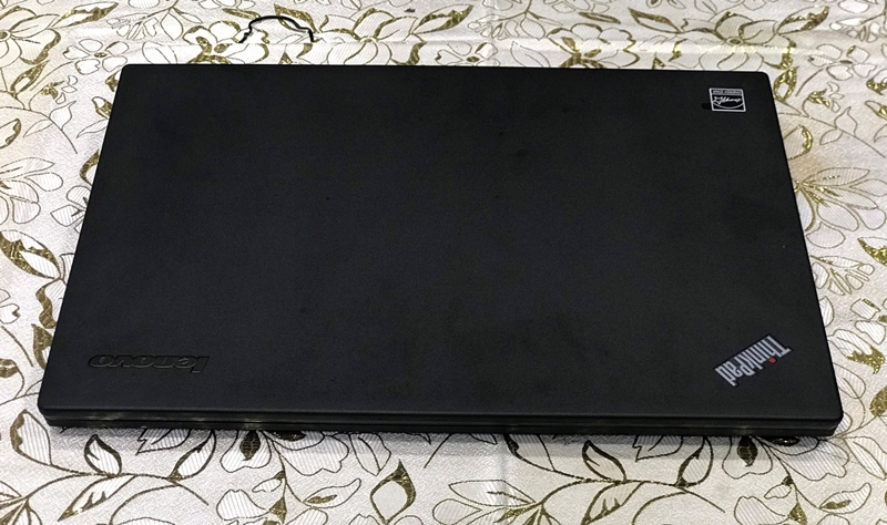 HÌNH CHỤP THINKPAD X250 CŨ TẠI NGUYÊN LINH