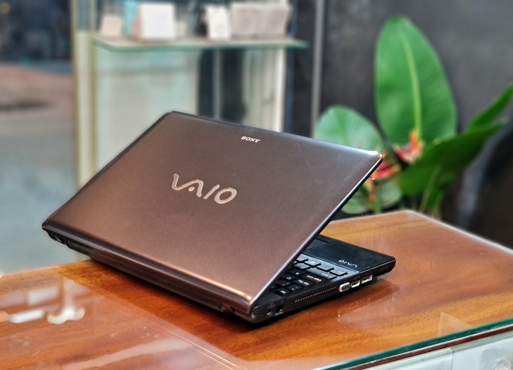 laptop Sony Vaio cũ giá rẻ tại cửa hàng Nguyên Linh 0904362627