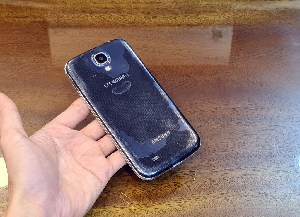 samsung s4 zin cũ giá rẻ tại shop Nguyên Linh