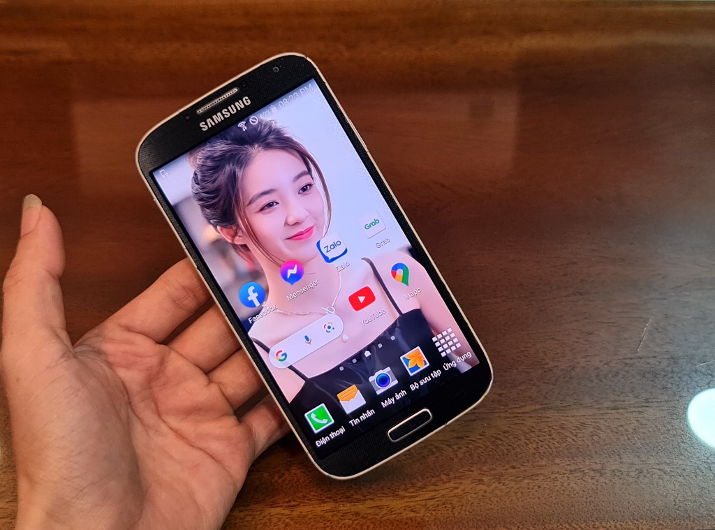 samsung s4 zin cũ giá rẻ tại shop Nguyên Linh