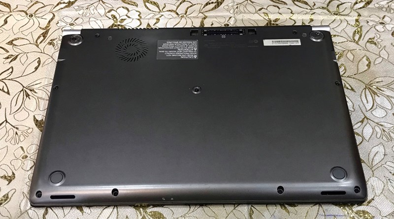 HÌNH CHỤP TOSHIBA Z30 CŨ TẠI NGUYÊN LINH