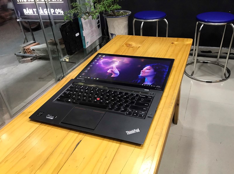 gập 180 độ thinkpad x1 carbon gen 2