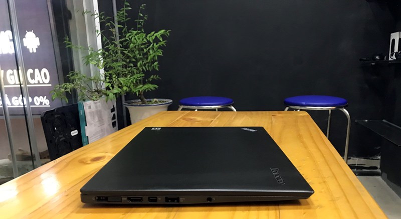 thinkpad x1 carbon gen 2