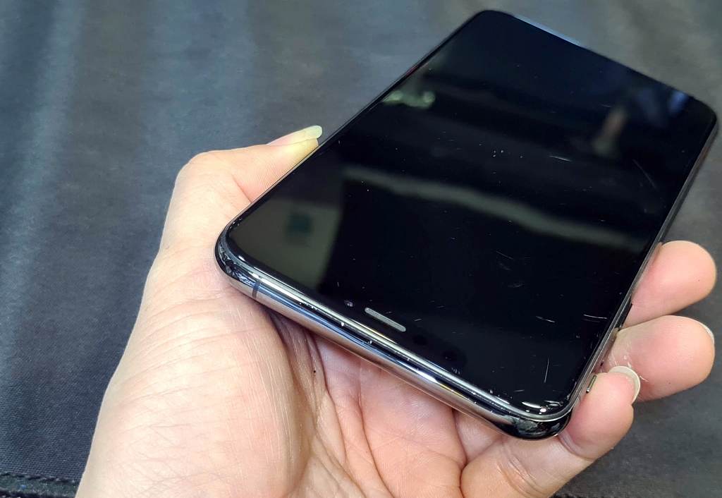 xsmax 256gb quốc tế zin cũ giá rẻ tại shop Nguyên-Linh