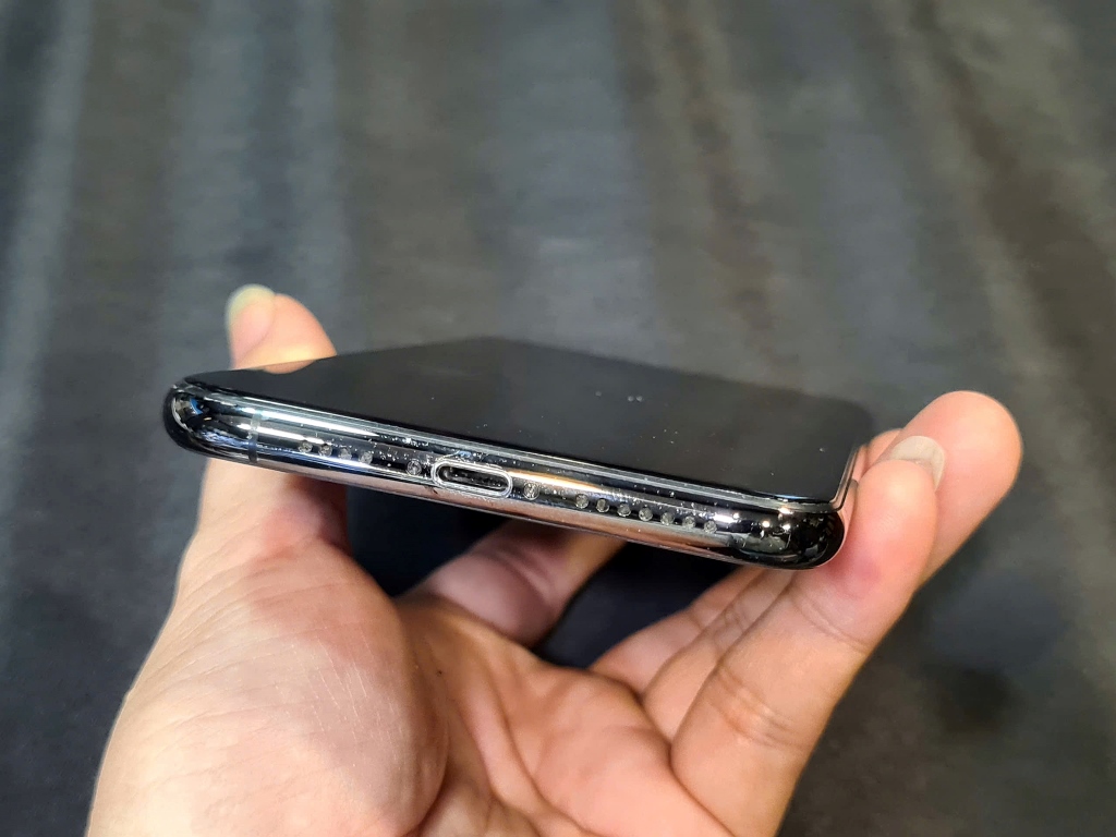 xsmax 256gb quốc tế zin cũ giá rẻ tại shop Nguyên-Linh