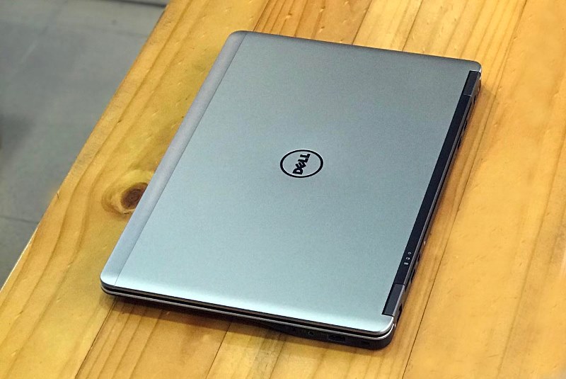 Laptop Dell latitude e7440 i5 4300u, SSD 128gb, DDR3L 4gb