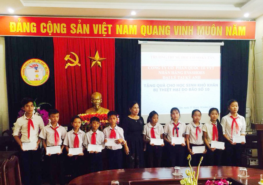Evashoes hướng về miền Trung