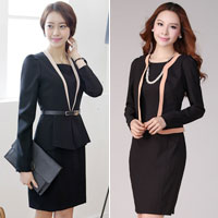 Đầm công sở đơn giản, trang nhã.