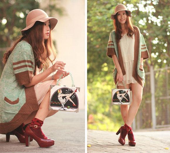Giày sắc đỏ đô ấm áp trong ngày đông