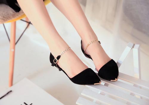 Lời khuyên trang phục cho cô nàng