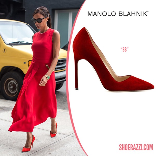 Victoria Beckham nghiện giày cao gót Manolo Blahnik