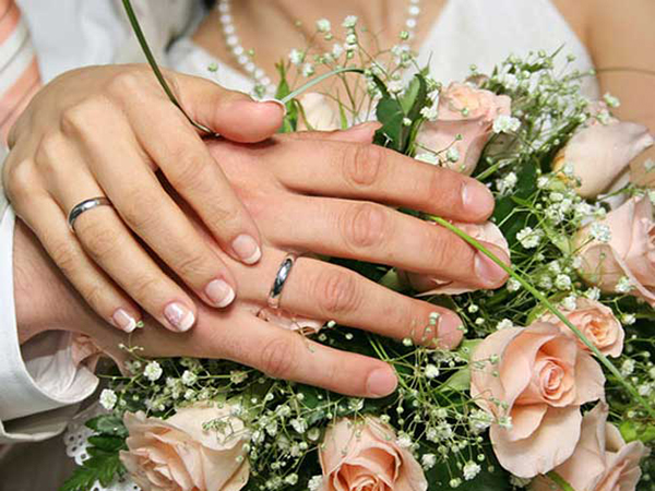 Vợ chồng giống như đôi giày