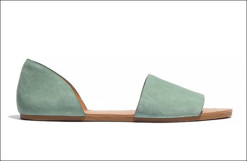 Thanh lịch, trẻ trung với những kiểu sandal mùa hè