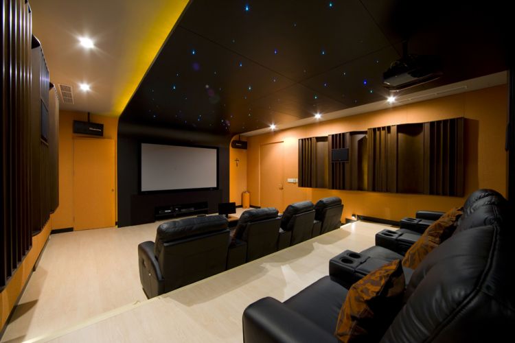 Thiết kế trọn gói phòng chiếu phim, nghe nhạc, karaoke, giải trí