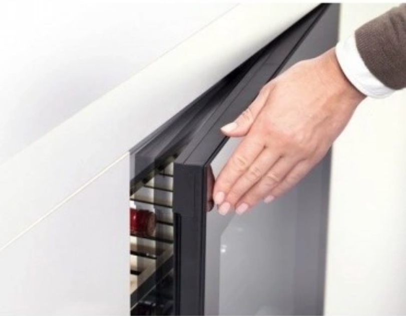 Tủ bảo quản rượu vang âm tủ Miele | KWT6322UG