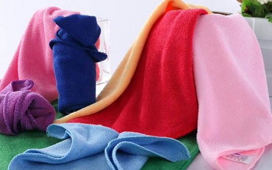 Dùng chung khăn tắm ẩn chứa nhiều hiểm họa