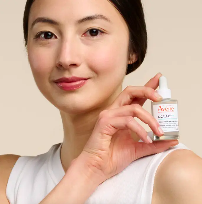 CICALFATE+ Intense Skin Restorative Serum.