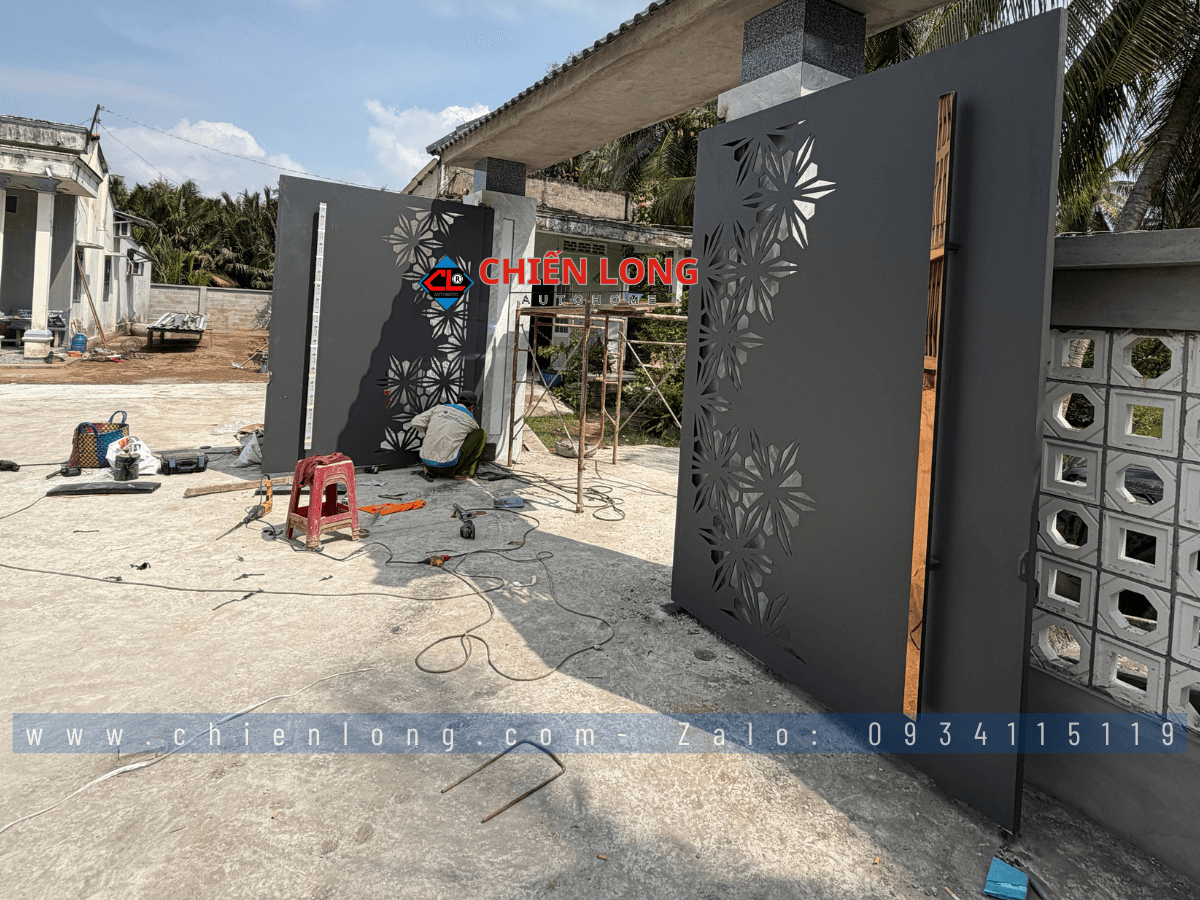 Cổng cửa CNC biệt thự hiện đại tại Tiền Giang