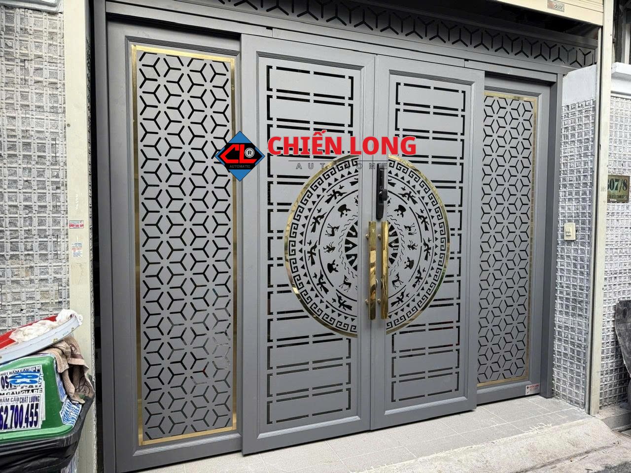 Bộ cửa trượt quay 4 cánh Chiến Long góp phần tôn lên đẳng cấp căn nhà