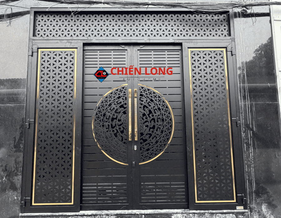 Cửa trượt quay tự động vận hành êm ái cho nhà phố