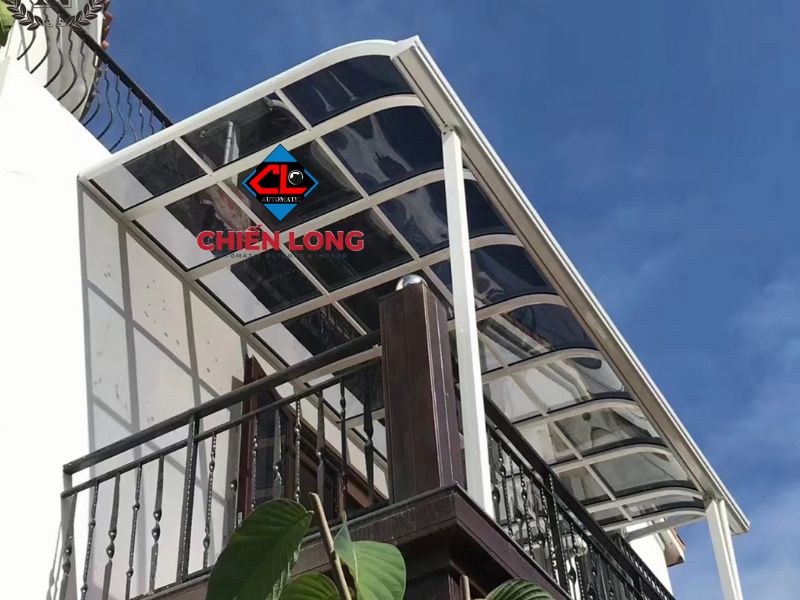 Thi công lắp đặt mái che cửa sổ, mái hiên, sân thượng tại Chiến Long