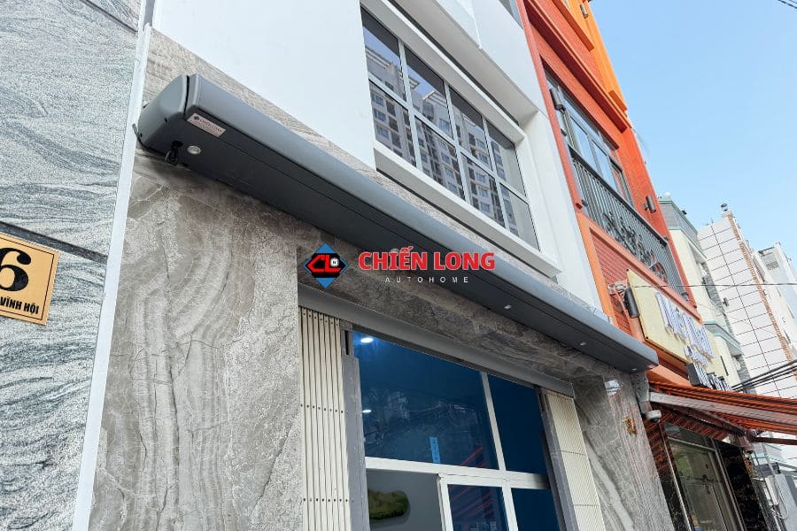 mái hiên tự động DQA nhà phố quận 4