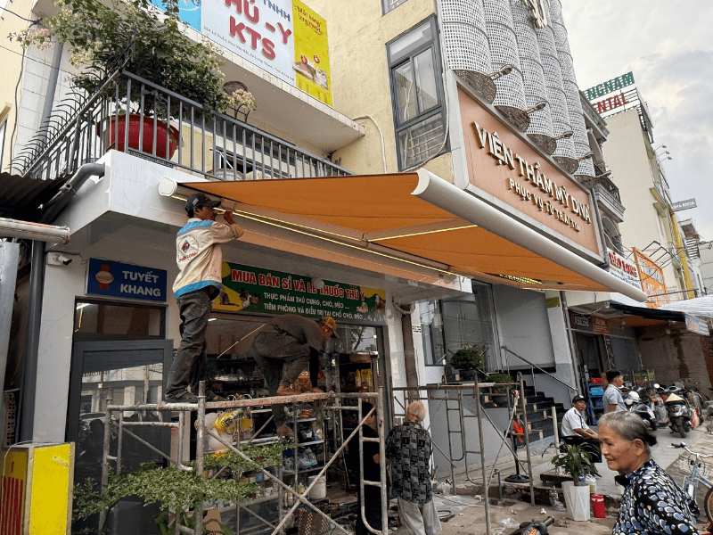 Mái hiên tự động di động điều khiển từ xa và App