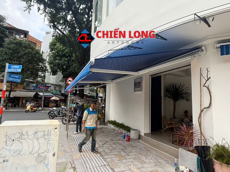 Mái hiên tự động vải Tây Ban Nha chống thấm nước hiệu quả