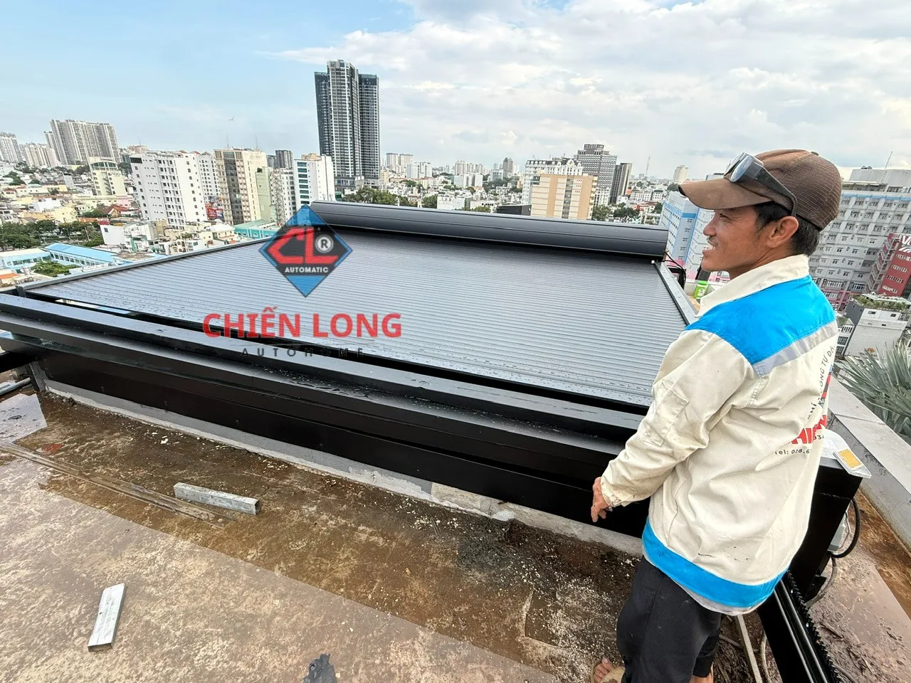 Mái nhôm cuốn tự động