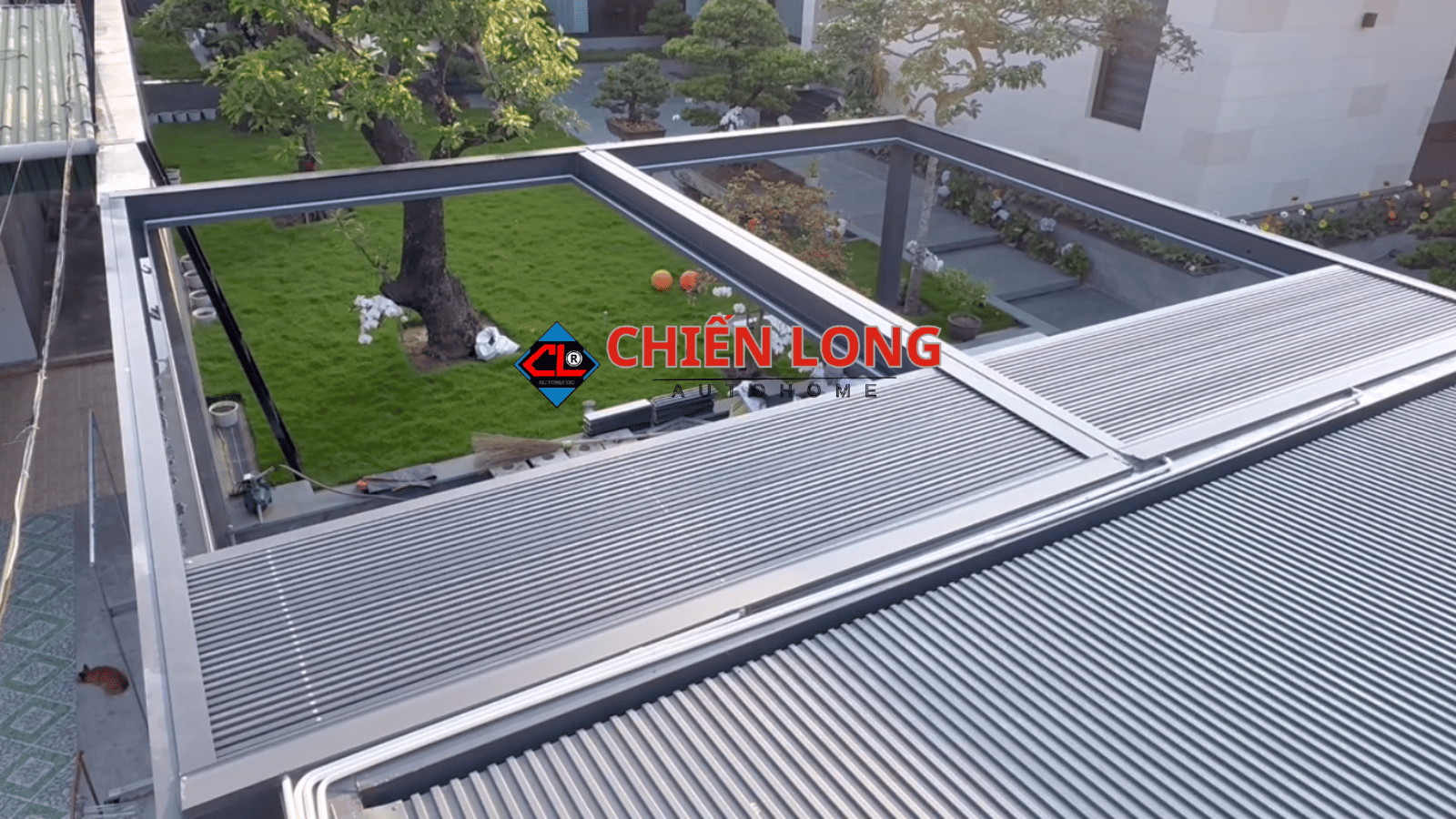 Mái nhôm xếp trượt Ziczac tự động