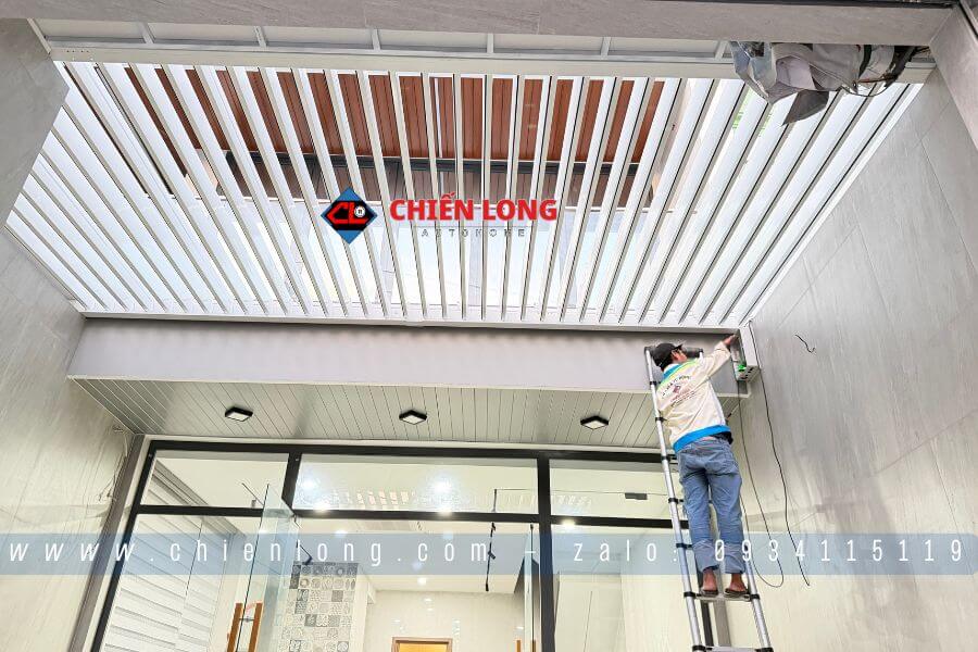 hệ mái xếp tự động khung nhôm 6030T5