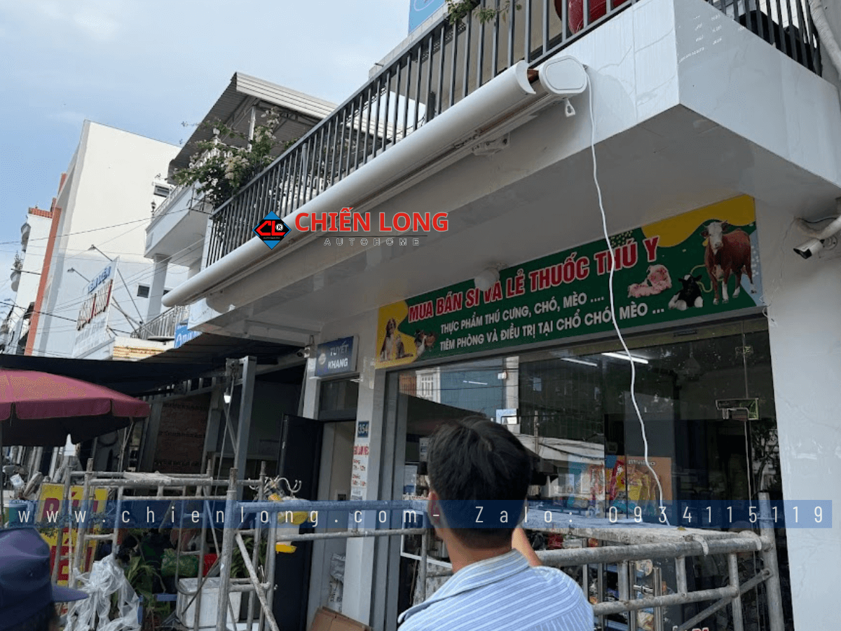 Vải PVC mái hiên tự động chống nước tuyệt đối bền màu ngoài trời