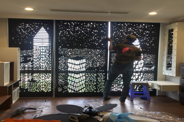 Sử dụng rèm tranh 3D giúp căn phòng như rộng rãi hơn