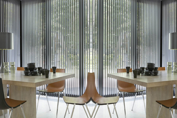 Bạn đã biết chọn mẫu rèm phù hợp cho văn phòng chưa?