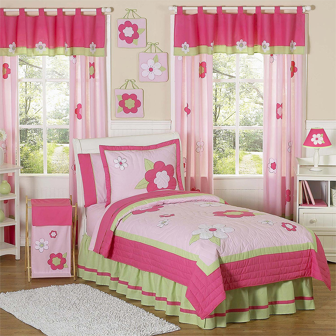 Chọn màu rèm đồng điệu với các vật dụng khác