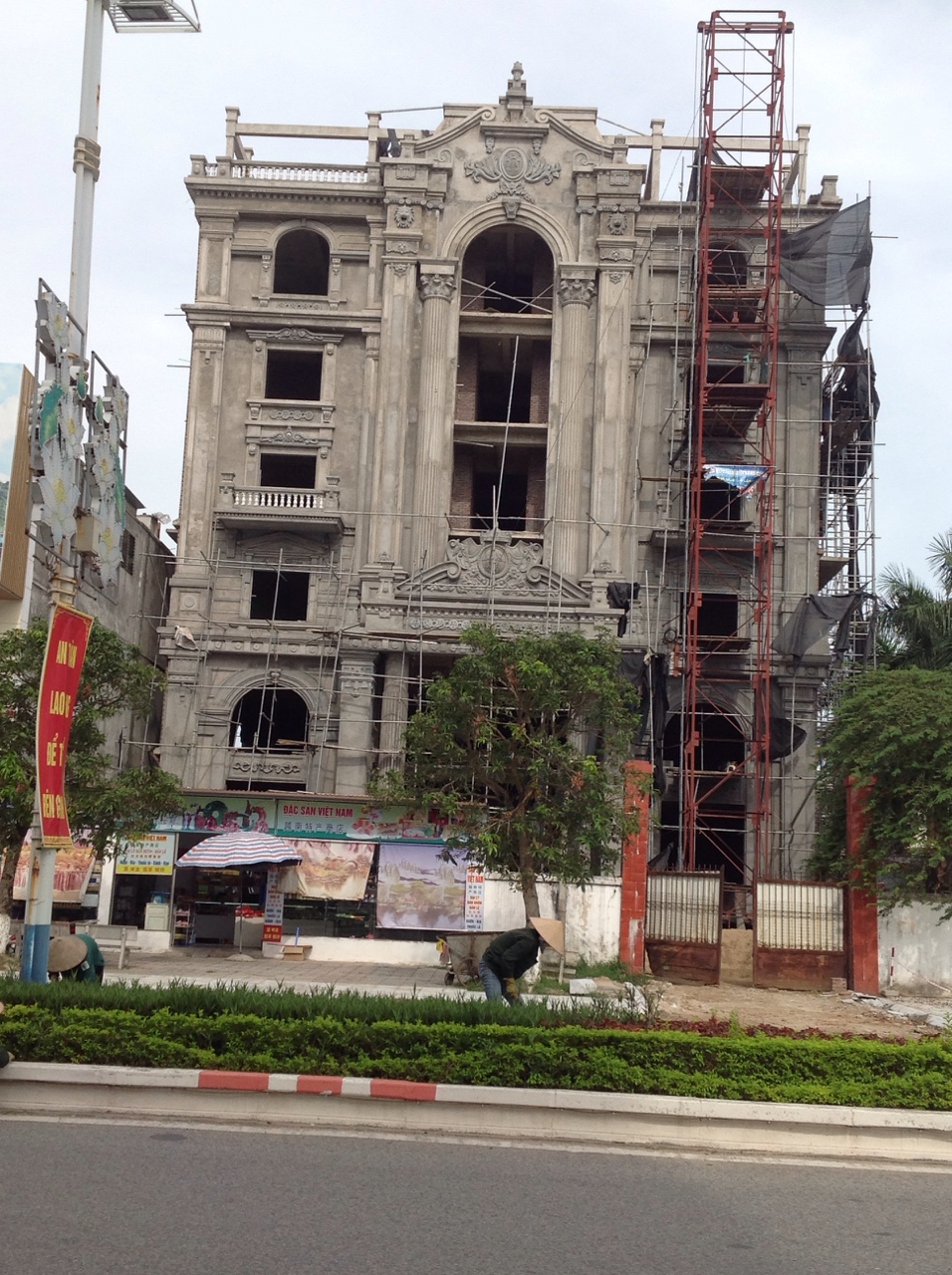 Dự án Trung tâm hội nghị tiệc cưới anh Thắng - TP Móng Cái