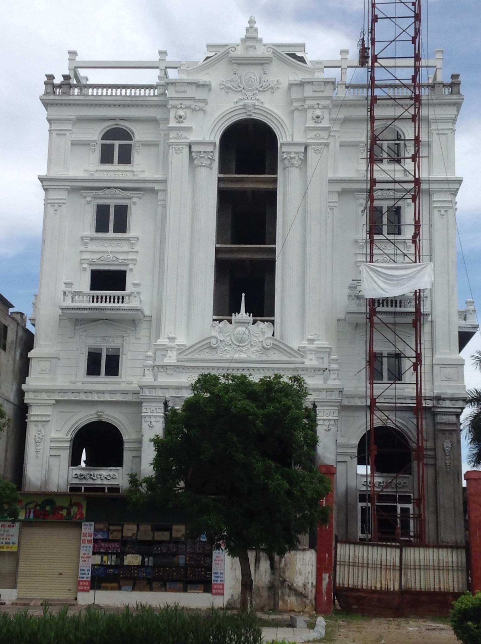 Dự án Trung tâm hội nghị tiệc cưới anh Thắng - TP Móng Cái