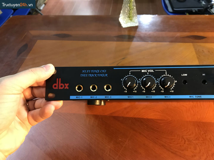 VANG SỐ CHỈNH CƠ DBX-DSP 100-5