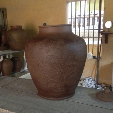 Cách Phân biệt chum rượu Sành và chum rượu đất nung và sứ tráng men