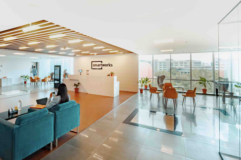 Mẫu văn phòng làm việc hiện đại Co-working