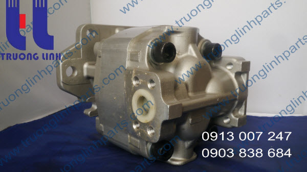 Các phụ tùng cơ khí bên trong hệ thống xe nâng Komatsu