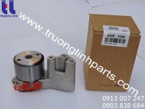 Bơm chuyển nhiên liệu động cơ