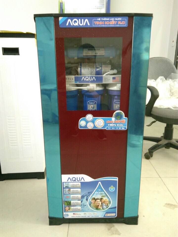 Máy lọc nước Aqua R.O 7 cấp lọc tủ Inox sang trọng