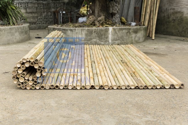 Chụp ảnh sản phẩm và quá trình sản xuất hàng rào tre ở ngoại thành Hà Nội