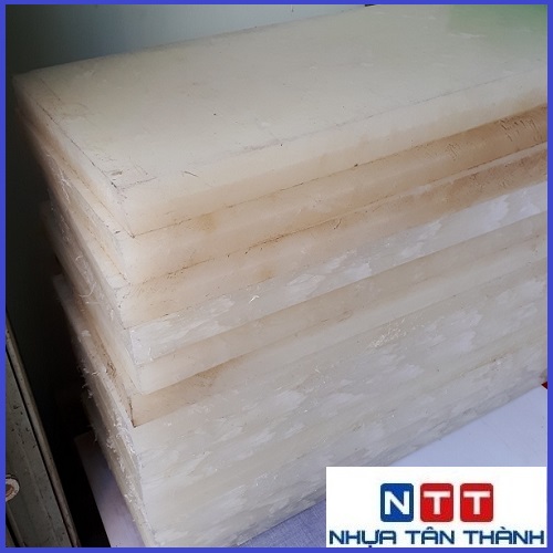 BÁN THỚT NHỰA BÌNH TÂN.