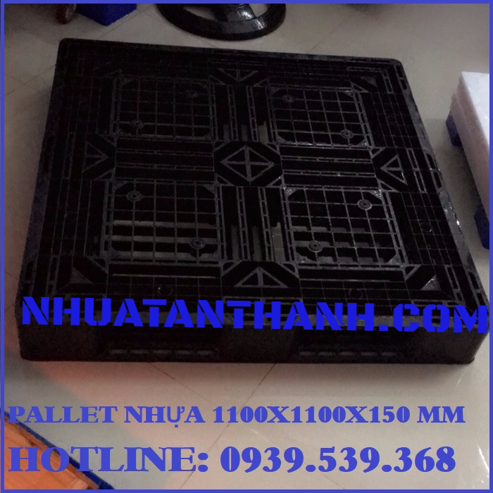 Pallet nhựa cũ Tân Phú