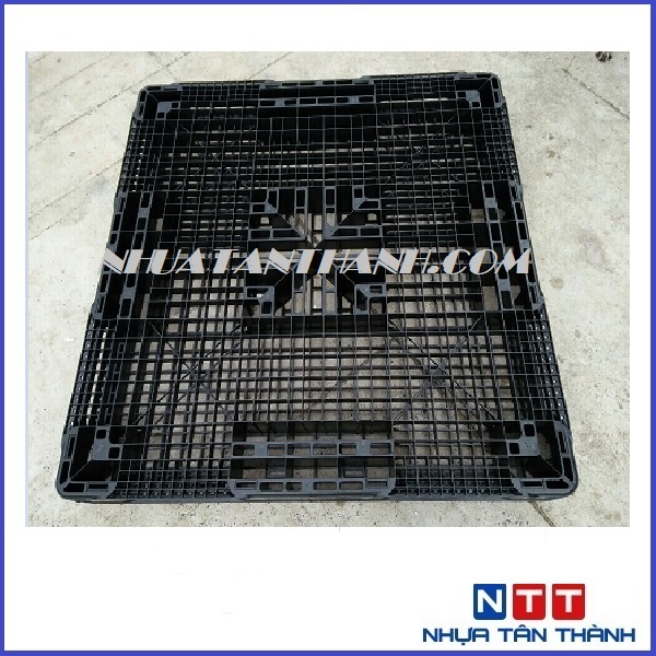 Pallet nhựa cũ Tân Phú