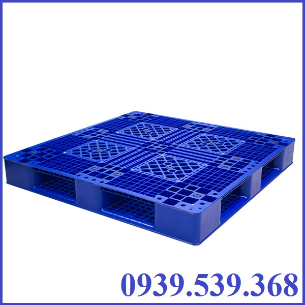 Pallet nhựa cũ Tân Phú